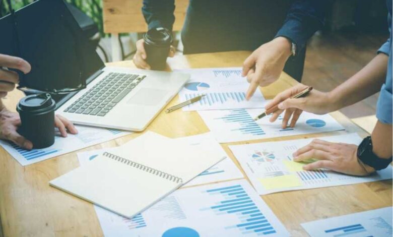  best tips for saving money on labor costs