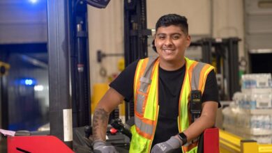 Warehouse associate job description template