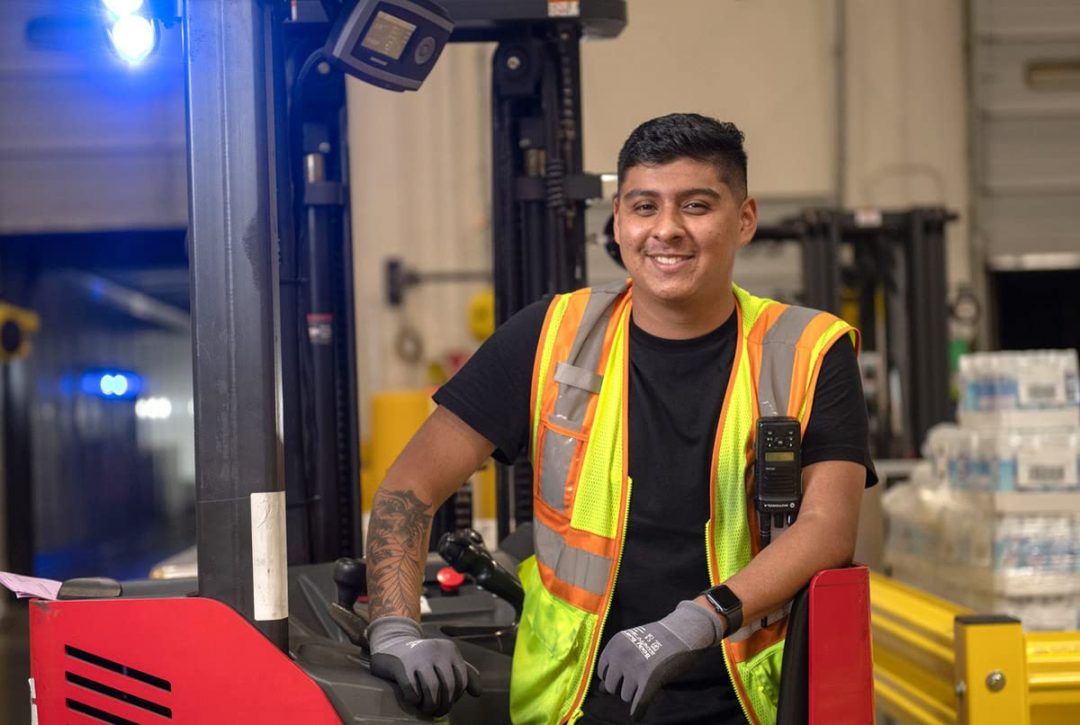 Warehouse Associate Job Description Template