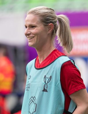 Amandine henry